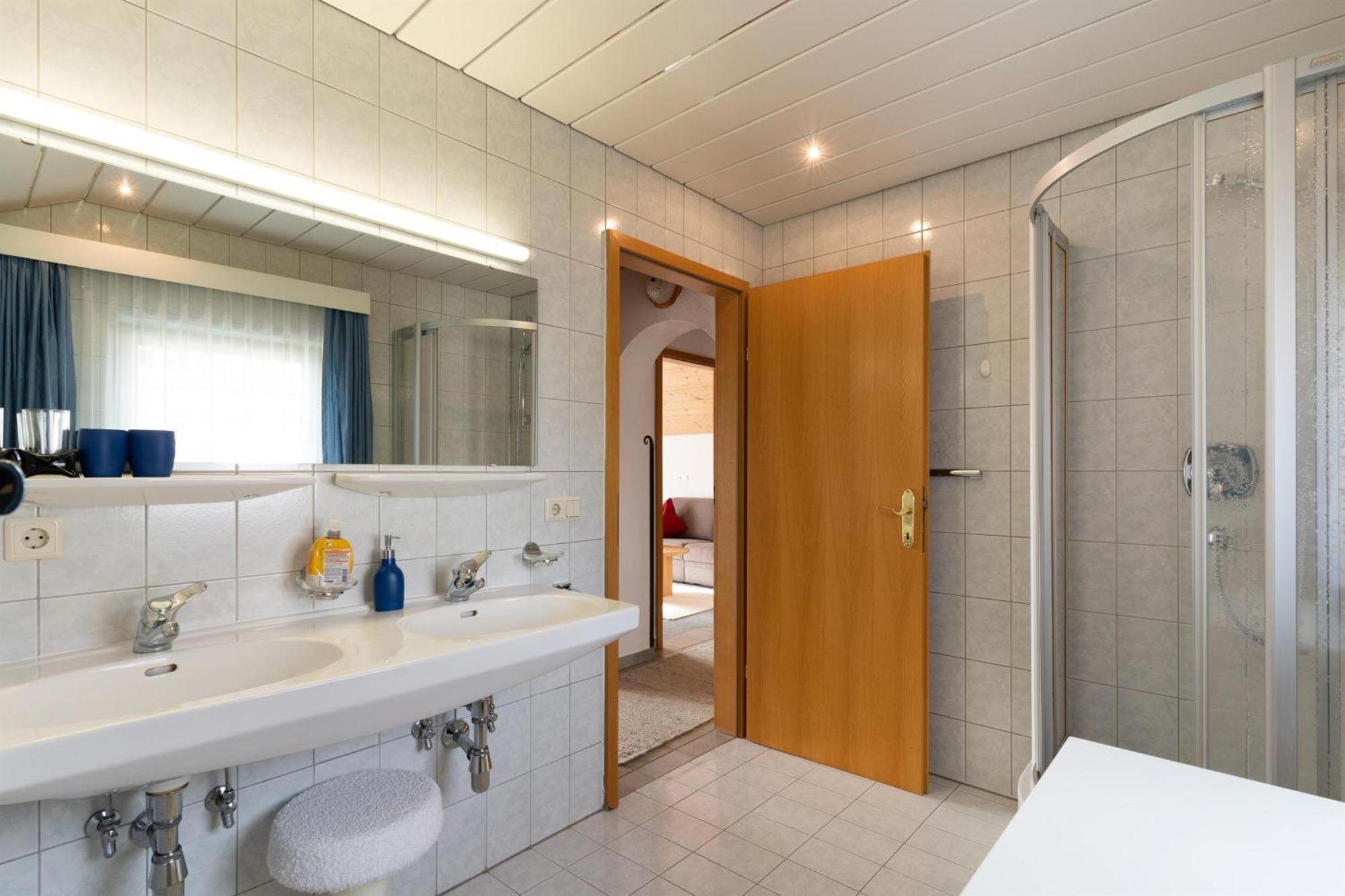 Apartamento Haus Anemone Seefeld in Tirol Habitación foto
